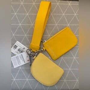NWT LULULEMON DUAL POUCH WRISTLET Maize Yellow/Lemon Wash OS